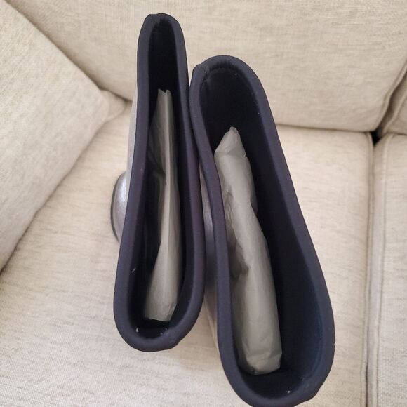 NEW! Melissa Thermal Seasonal Rainboot - size 6 in Silver Glitter - Picture 12 of 14